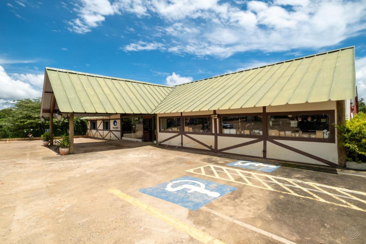 Hotel Fazenda Colina Dos Sonhos *